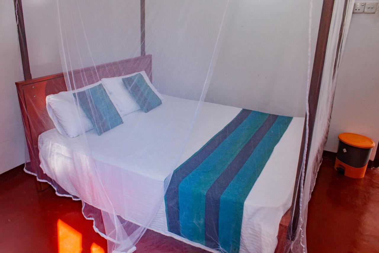 Hotel Murphy Cave Mirissa Exterior foto